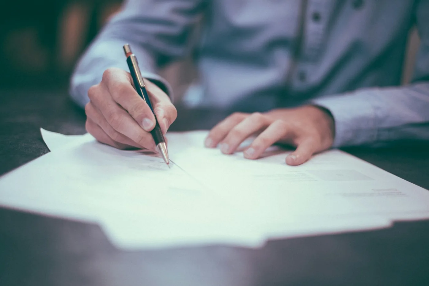 Copropriété et immobilier de prestige&nbsp;: les documents à analyser avant un achat